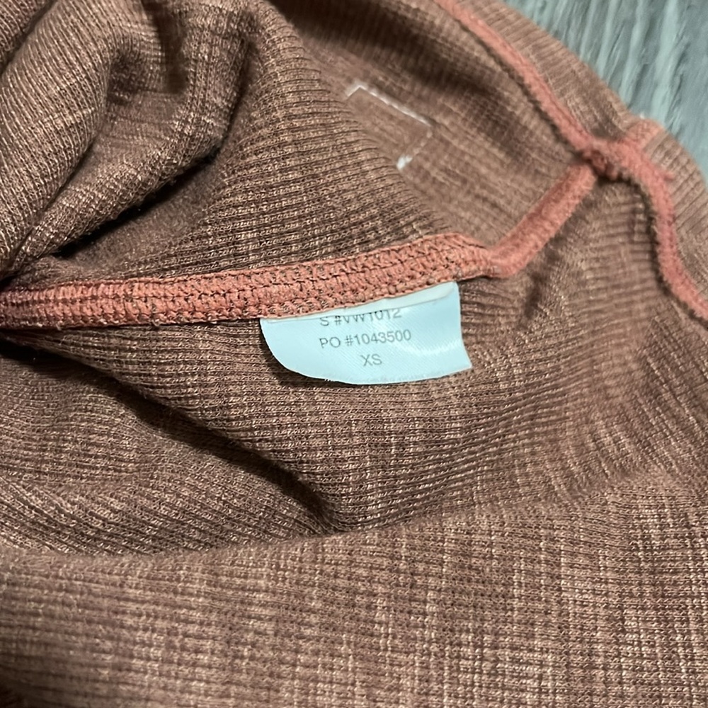 Women’s Vuori Sunrise High Neck Tank Terracotta Size XS - Picture 5 of 5